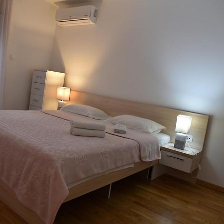 Apartment Lux Fontana Budva Exterior foto