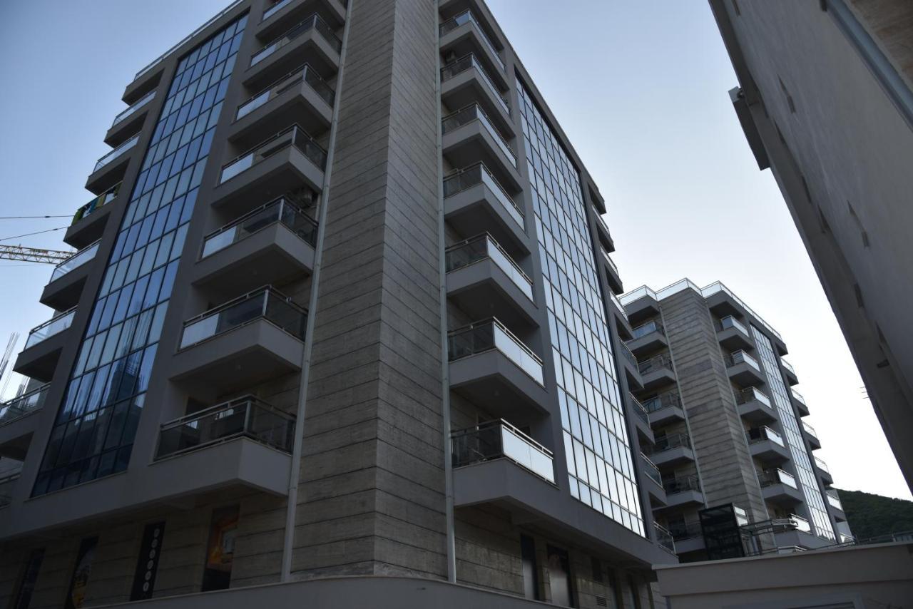 Apartment Lux Fontana Budva Exterior foto