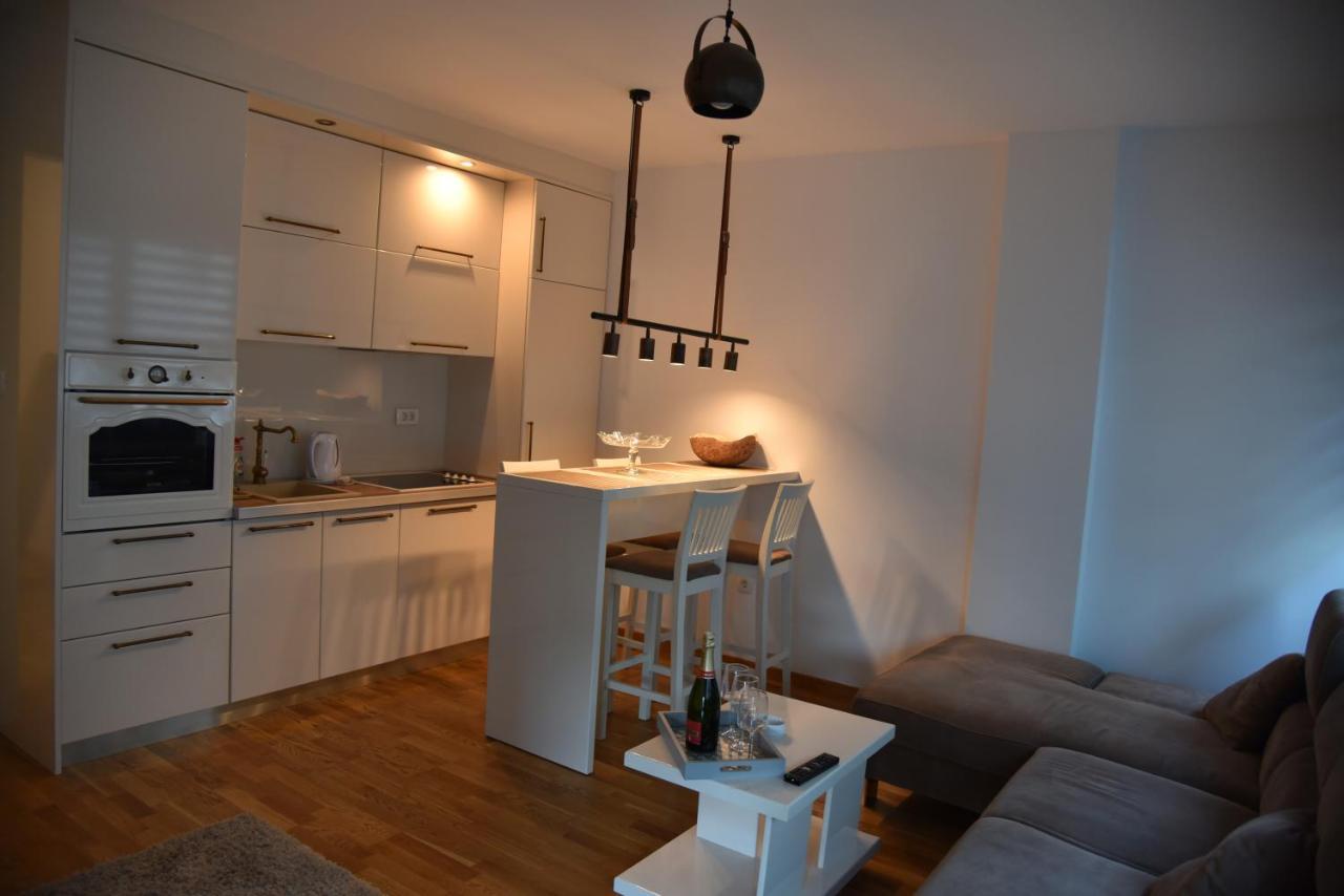 Apartment Lux Fontana Budva Exterior foto